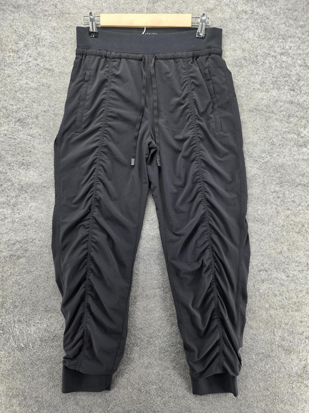Athleta Jogger Pants Womens 4 Black Attitude Lined Drawstring Pockets 27 Inseam